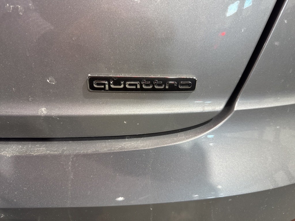 2022 Audi Q8 55 Premium Plus quattro