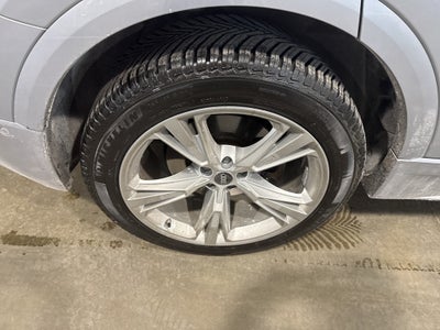 2022 Audi Q8 55 Premium Plus quattro