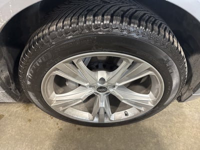 2022 Audi Q8 55 Premium Plus quattro