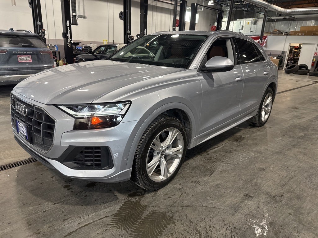 2022 Audi Q8 55 Premium Plus quattro