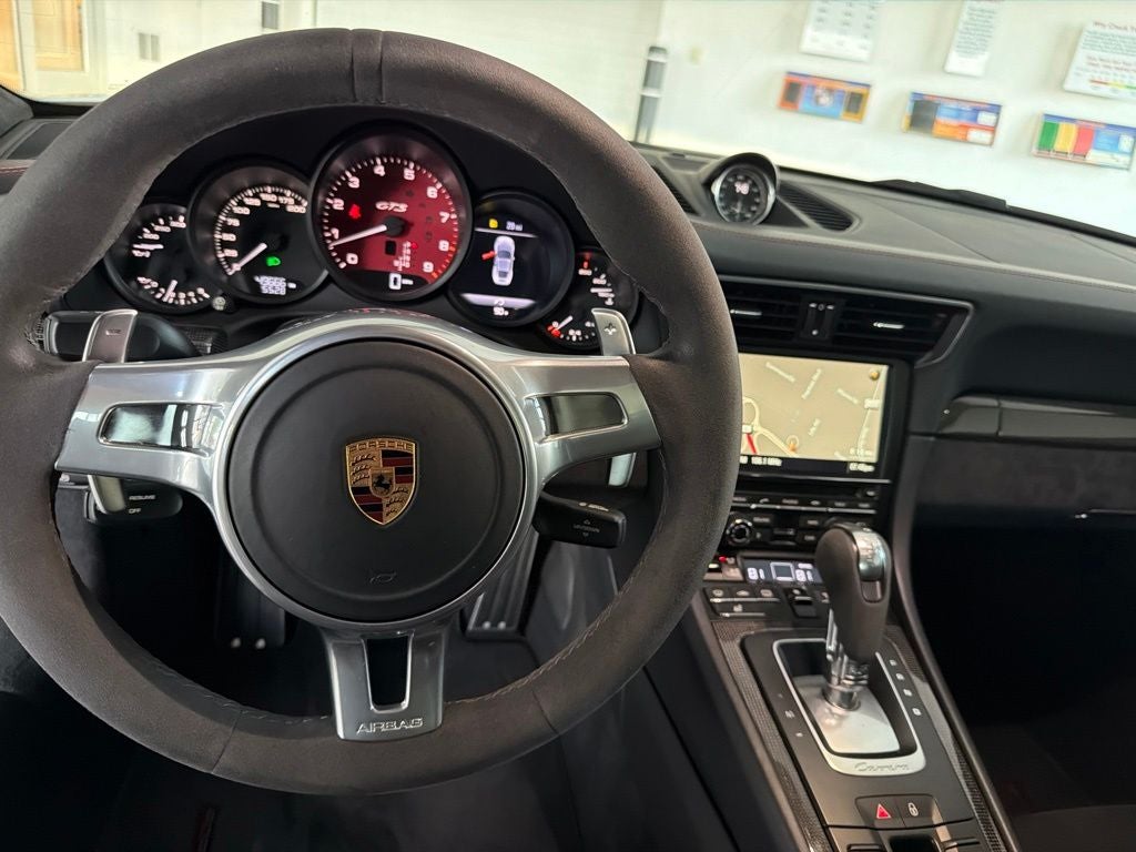 2016 Porsche 911 Carrera GTS