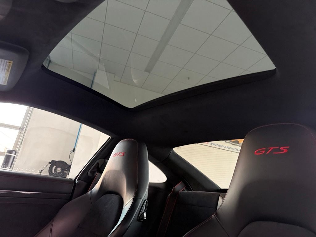2016 Porsche 911 Carrera GTS