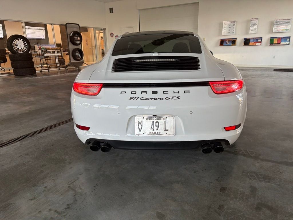 2016 Porsche 911 Carrera GTS