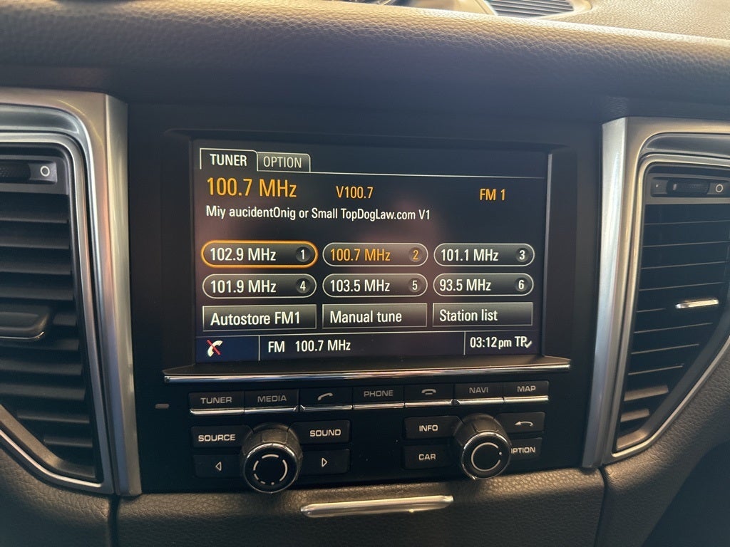 2015 Porsche Macan S