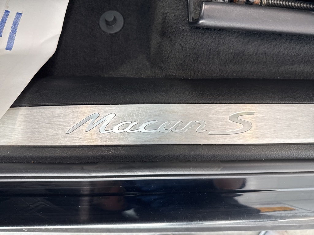 2015 Porsche Macan S